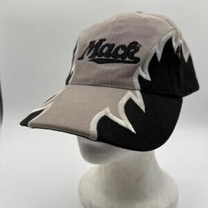 Mack Embroidered Bulldog Basics Sharktooth Flame Hat/Cap